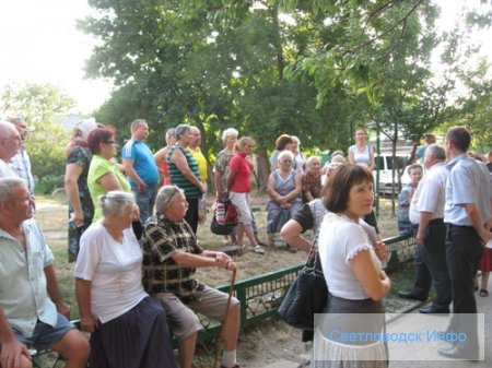 Влада продовжує зустрічі з жителями міста