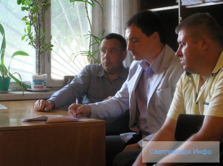 Від мертвого заводу - місту Від мертвого заводу - місту