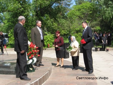 Пам`яті загиблим у Великій Вітчізняній війні...