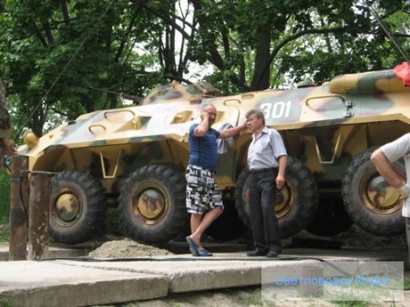 Бронетранспортер у Світловодську