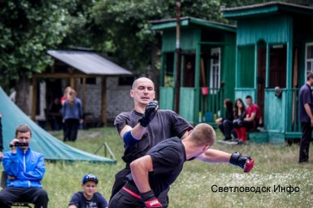 Боксерський турнір в перший день літа