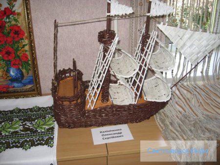 Мистецька виставка у Просвітницькому центрі