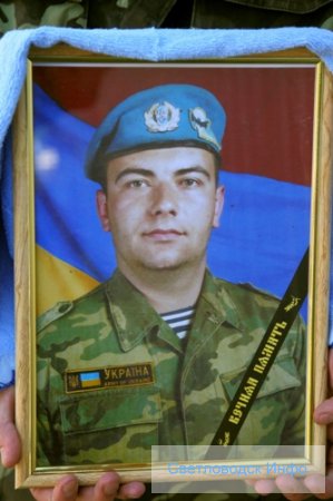 Герої не вмирають, вмирають вороги!