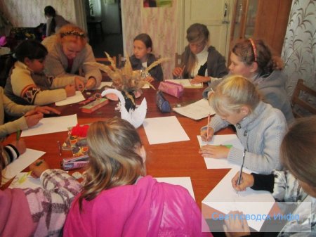 ОСІННІ БАРВИ БІБЛІОТЕКИ (ДО ВСЕУКРАЇНСЬКОГО ДНЯ БІБЛІОТЕК)