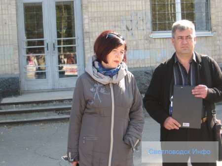 Мітингарі вимагали відставки голова РДА Мітингарі вимагали відставки голова РДА